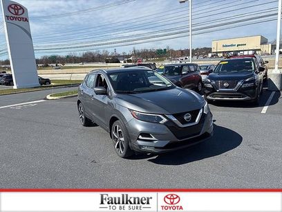 Used 2020 Nissan Rogue Sport SL w/ Premium Package