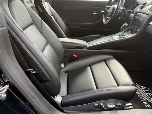 Used 2017 Porsche 718 Cayman S image 38