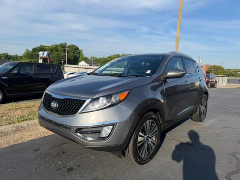 Used 2016 Kia Sportage EX w/ EX Premium Package FWD image 3