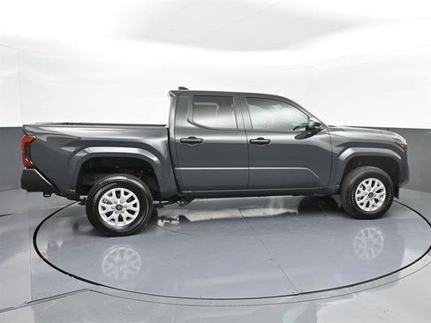 Certified 2026 Toyota Tacoma SR RWD image 27
