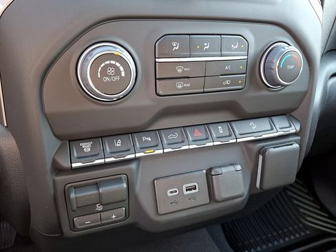 New 2026 Chevrolet Silverado 2500 Custom w/ Custom Value Package AWD/4WD image 10