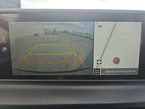 Used 2024 Kia Seltos EX FWD image 29