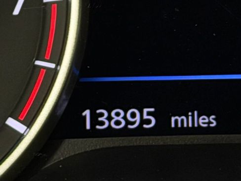 Used 2025 Nissan Sentra SV FWD image 16