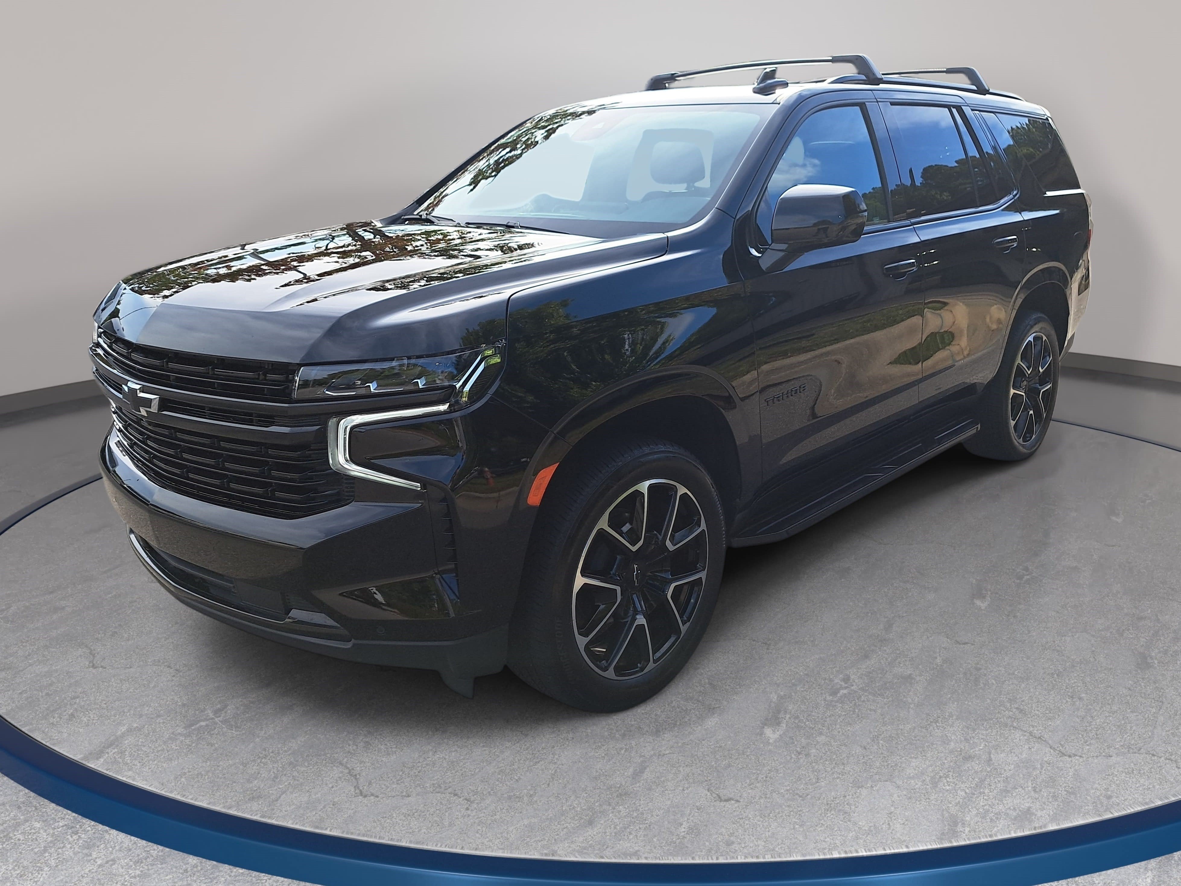 Used 2024 Chevrolet Tahoe RST w/ Luxury Package AWD/4WD image 1