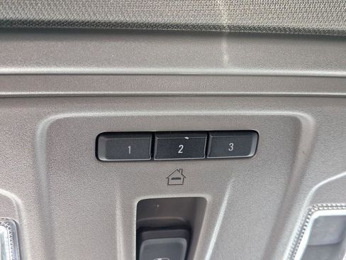 Used 2020 Chevrolet Silverado 1500 RST w/ All-Star Edition image 27