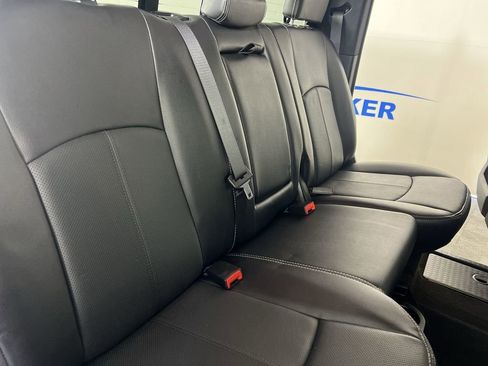 Used 2018 RAM 2500 Power Wagon w/ Leather & Luxury Group AWD/4WD image 28