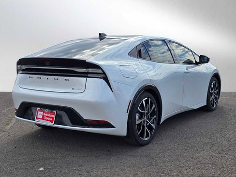 New 2026 Toyota Prius XSE image 4