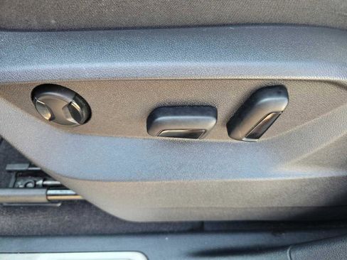 Used 2022 Volkswagen Atlas SE image 9