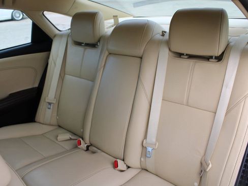 Used 2014 Toyota Avalon Limited FWD image 17