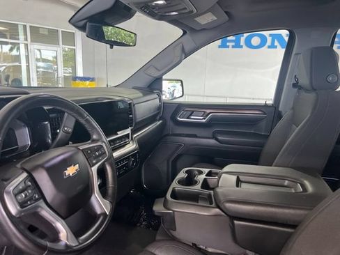 Used 2024 Chevrolet Silverado 1500 LT w/ LPO, Dark Essentials Package RWD image 8