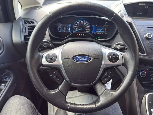 Used 2017 Ford C-MAX Energi SE image 10