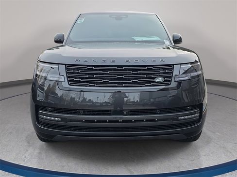 New 2025 Land Rover Range Rover Autobiography image 2
