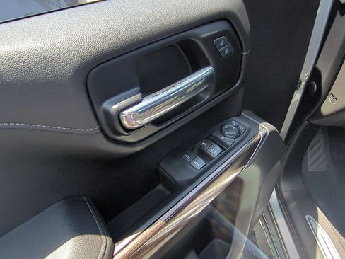 Used 2020 Chevrolet Silverado 1500 LT w/ All-Star Edition RWD image 22