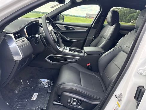 New 2026 Jaguar F-PACE R-Dynamic S AWD/4WD image 9