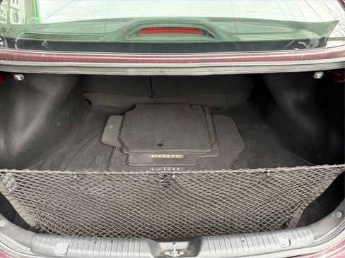 Used 2018 Kia Forte LX image 12