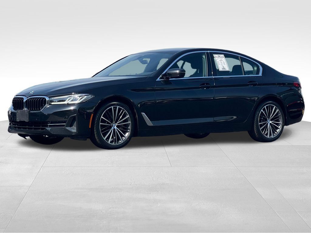 Used 2023 BMW 530i xDrive w/ Convenience Package AWD/4WD image 3