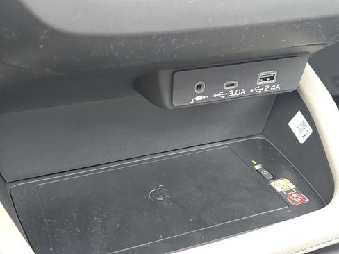 New 2026 Subaru Forester Premium image 24