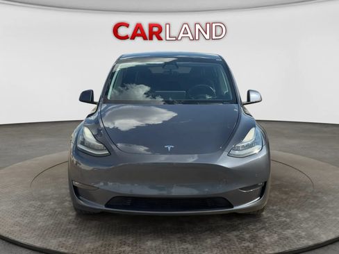 Used 2021 Tesla Model Y 2WD image 8