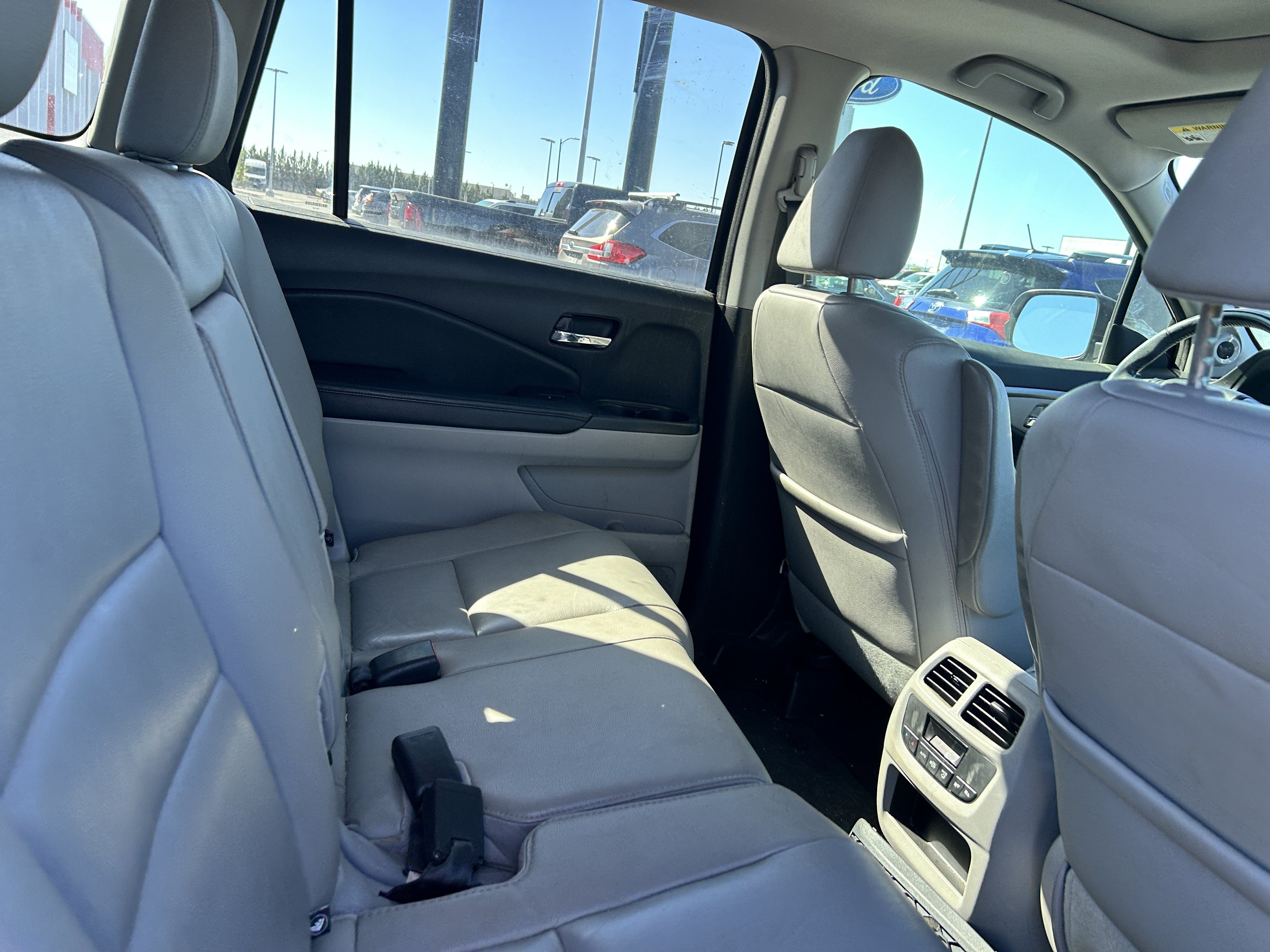 Used 2017 Honda Pilot EX-L image 12