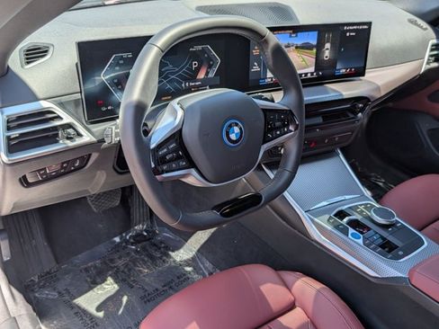Used 2025 BMW i4 eDrive40 RWD image 10