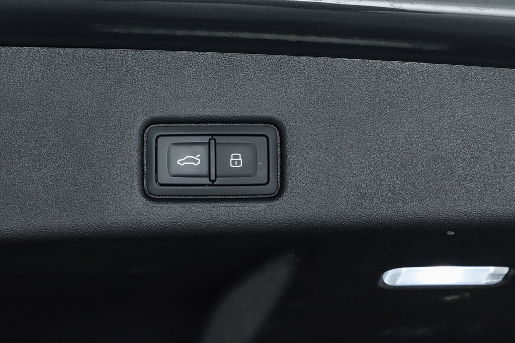 Used 2025 Audi Q5 Premium Plus AWD/4WD image 75