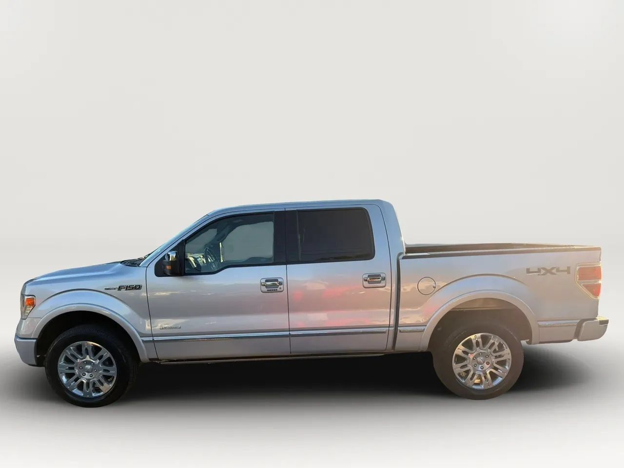 Used 2013 Ford F150 Platinum AWD/4WD image 6