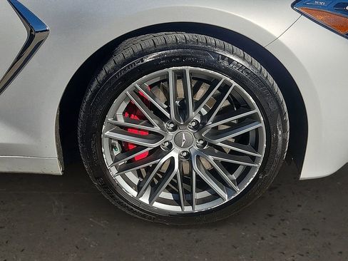 Used 2019 Genesis G70 3.3T Advanced w/ Elite Package image 9