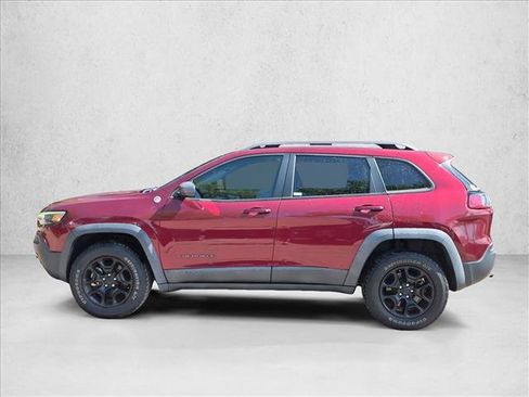 Used 2019 Jeep Cherokee Trailhawk w/ Comfort/Convenience Group AWD/4WD image 8