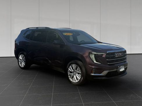 Used 2024 GMC Acadia Elevation AWD/4WD image 7