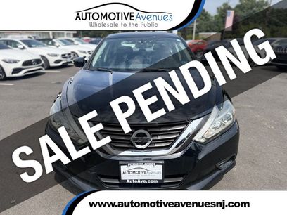 Used 2016 Nissan Altima 2.5 SL w/ 2.5 Technology w/LED Package