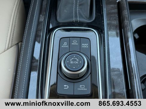 Used 2022 Nissan Armada Platinum w/ Captain's Chairs Package AWD/4WD image 28