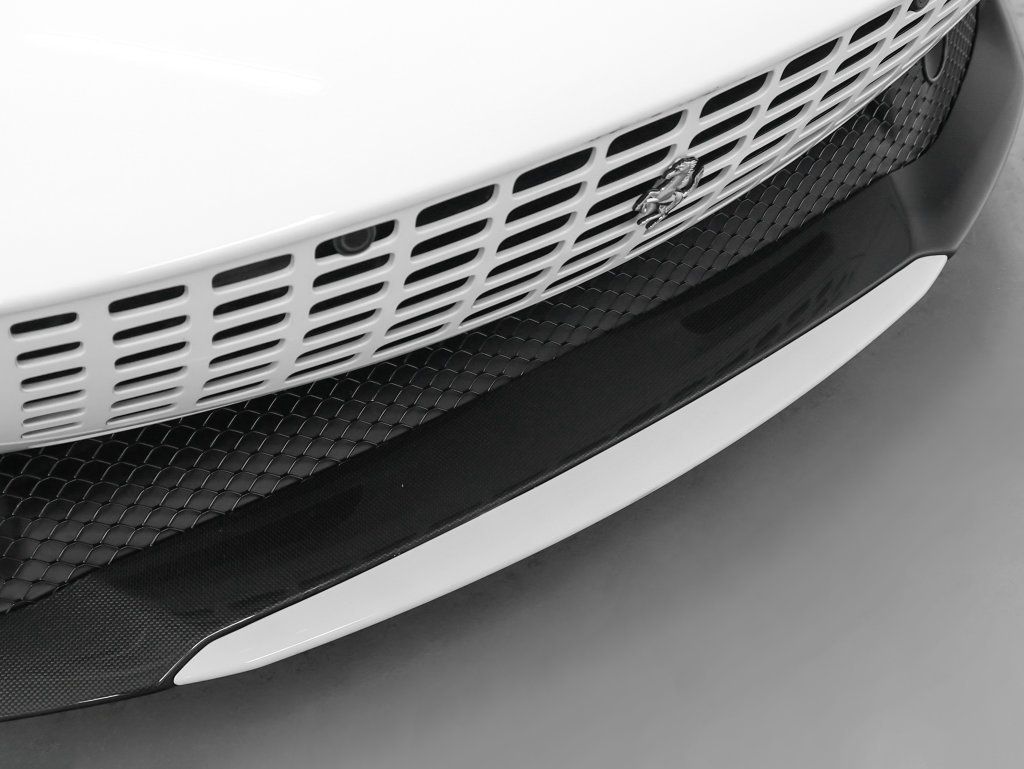 Certified 2023 Ferrari Roma RWD image 10