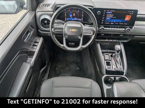 Used 2023 Chevrolet Colorado LT w/ LT Convenience Package image 19