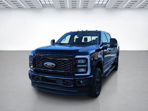 New 2026 Ford F350 Lariat w/ Black Appearance Package AWD/4WD image 9