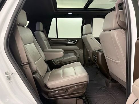 Used 2023 Chevrolet Tahoe Z71 w/ Luxury Package image 14