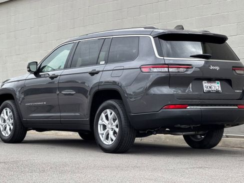 Used 2023 Jeep Grand Cherokee L Limited image 3