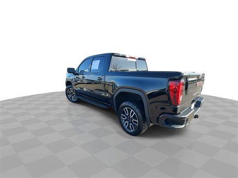 Certified 2022 GMC Sierra 1500 AT4 w/ AT4 Premium Package image 6