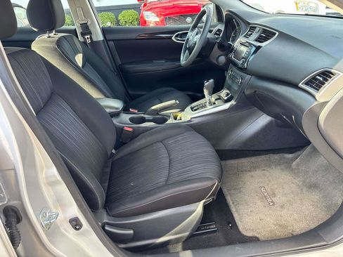 Used 2017 Nissan Sentra SV image 10