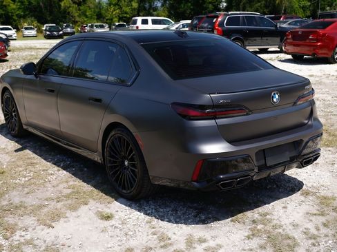 Used 2026 BMW 760i xDrive AWD/4WD image 5