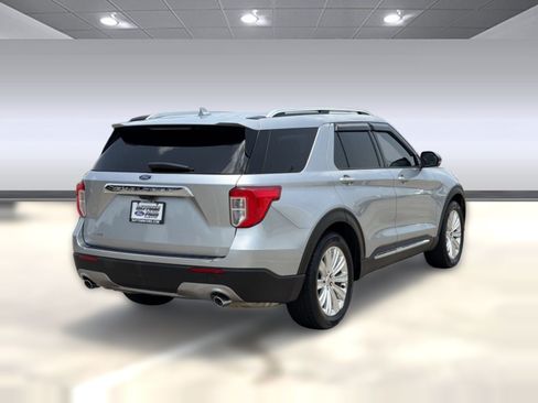 Used 2020 Ford Explorer Limited RWD image 9