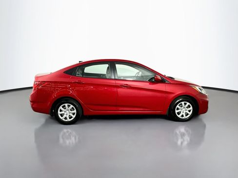 Used 2013 Hyundai Accent GLS FWD image 8
