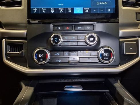 Used 2024 Ford Expedition Max XLT AWD/4WD image 8
