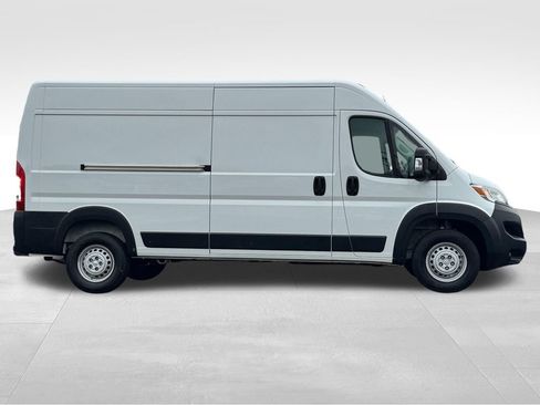 Used 2025 RAM ProMaster 3500 w/ Convenience Group FWD image 8