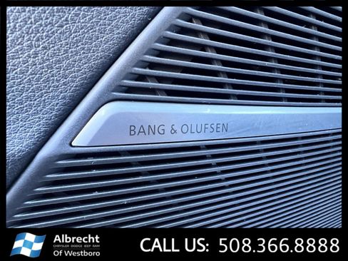 Used 2025 Audi Q7 3.0T Premium Plus image 33