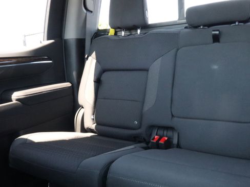 New 2025 GMC Sierra 1500 Elevation image 13