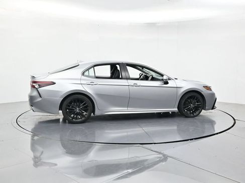 Used 2024 Toyota Camry XSE FWD image 2