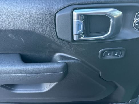 New 2026 Jeep Gladiator Rubicon w/ Steel Power Dome Hood Package image 11