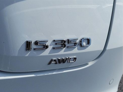 Used 2022 Lexus IS 350 F Sport AWD/4WD image 9
