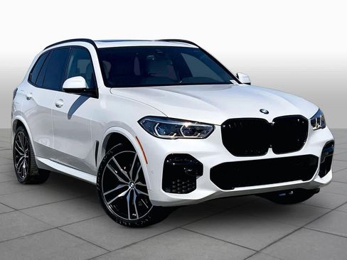 Used 2022 BMW X5 M50i w/ Executive Package AWD/4WD image 3