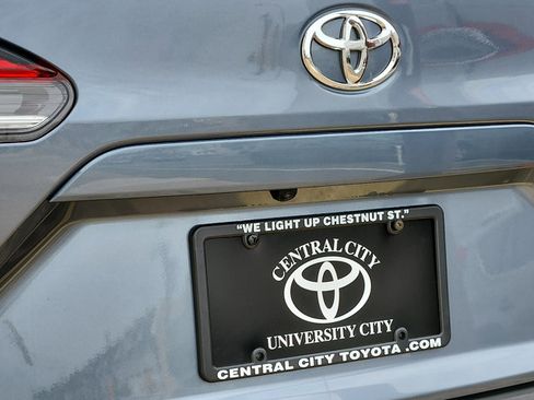 Used 2025 Toyota Corolla Cross XLE AWD/4WD image 33